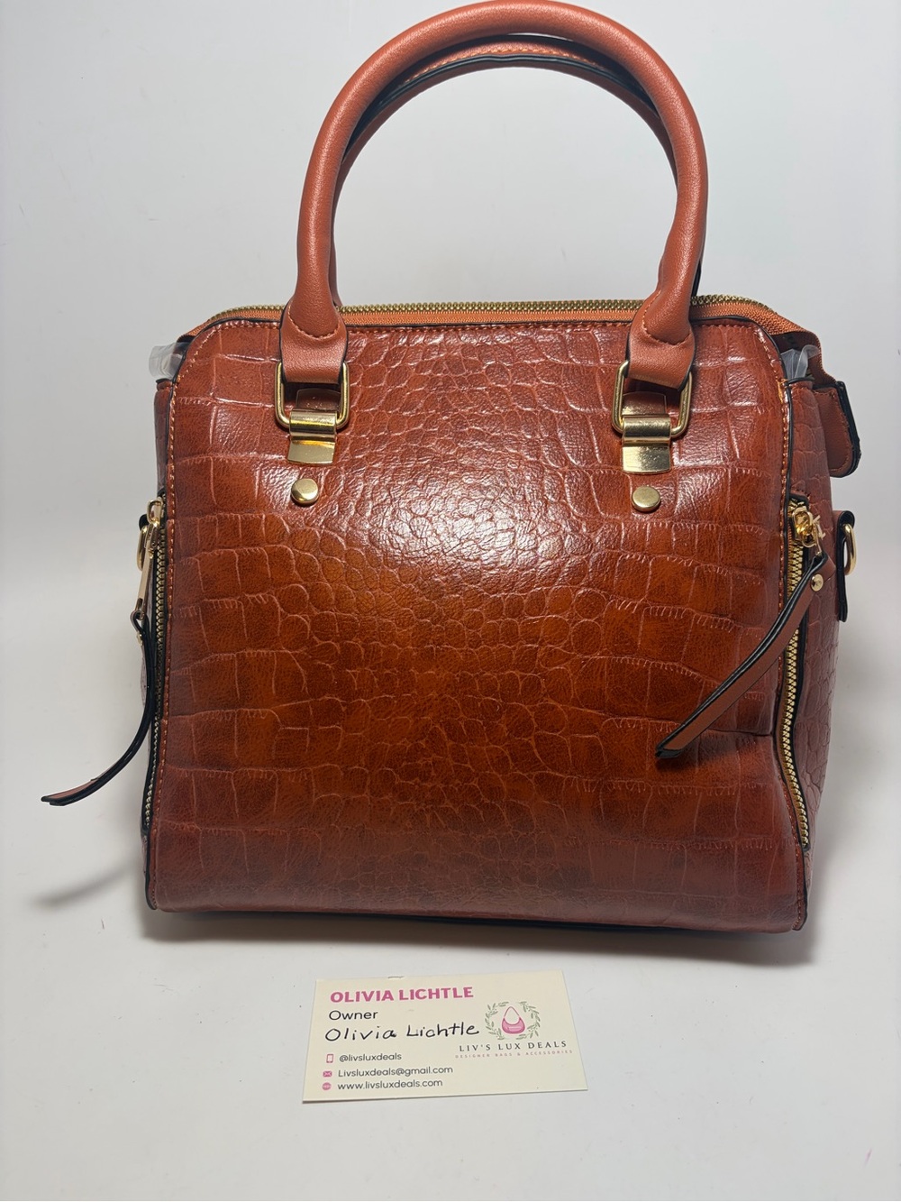 Women's Croc-Textured Satchel Handbag in Cognac Brown